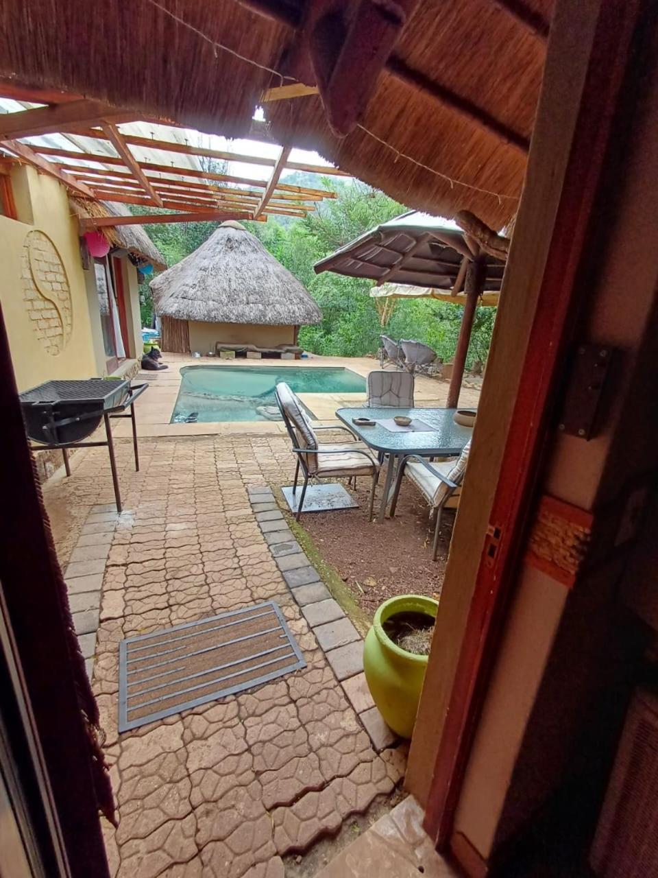 Adorable Unique Guest House - African Bush Feel Kalkheuvel Exterior foto